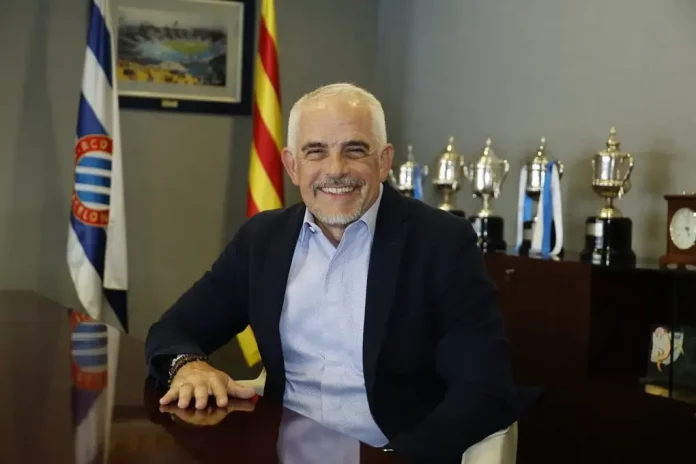 Alan Pace , El Espanyol estrena nueva era con Velocity Sports Partners (1) FOTOGRAFÍA. CORNELLÁ DE LLOBREGAT (BARCELONA) REINO DE ESPAÑA, 09 D EOCTUBRE DE 2025. Alan Pace, socio director de ALK Capital y presidente del Burnley FC, confirmó hoy que el RCD Espanyol estrenó hoy una nueva era con "Velocity Sports Partners", el brazo inversor deportivo de ALK Capital liderado por Alan Pace. Lasvocesdelpueblo (Ñ Pueblo)