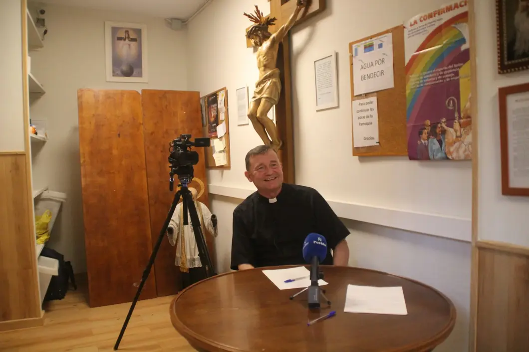 FOTOGRAFÍA. BADALONA (BARCELONA) REINO DE ESPAÑA, 08 DE AGOSTO DE 2020. Vista del Padre Custodio Ballester Bielsa este sábado, 8 de agosto de 2020, durante una entrevista con Lasvocesdelpueblo (Ñ Pueblo) en una parroquia de Badalona (Barcelona) Cataluña, donde el sacerdote perseguido en Cataluña por el PSC-PSOE y la Generalidad y el el resto de España por la Fiscal de Odio de Málaga, María Teresa Verdugo, por decir la verdad y denunciar el error. El Padre Custodio opinado sobre la actualidad socio-política y sobre la querella de la Fiscalía de Odio contra él y el Padre Jesús Calvo y el director del diario digital «Alerta Digital», Armando Robles, por denunciar el islamismo radical y el adoctrinamiento escolar por parte de los progres (progresistas). Lasvocesdelpueblo (Ñ Pueblo)