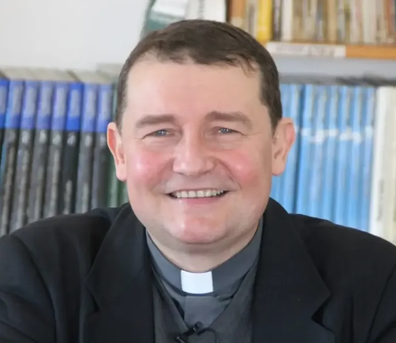 Caso Islam | La Justicia absuelve a los sacerdotes Custodio y Jesús y al periodista Armando Robles FOTOGRAFÍA. HOSPITALET DE LLOBREGAT (BARCELONA) ESPAÑA), 25 DE FEBRERO DE 2017. Sala de Reuniones de la Parroquia Inmaculada Concepción de Hospitalet de Llobregat. Entrevista con el sacerdote catalán, Custodio Ballester Bielsa, párroco de la Inmaculada Concepción de Hospitalet de Llobregat (Barcelona) España, este sábado 25 de febrero de 2017. Lasvocesdelpueblo (Ñ Pueblo).