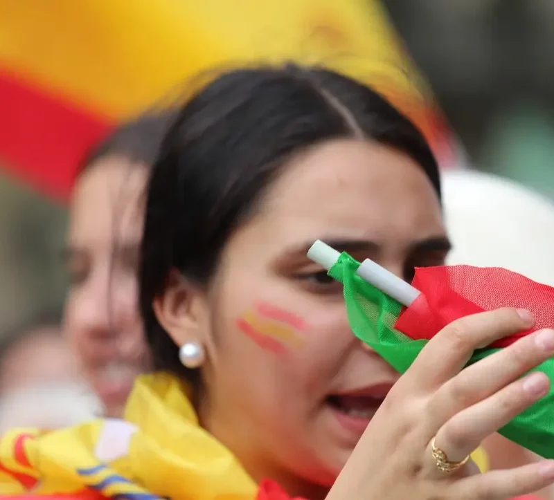 Precipitaciones significativas este miércoles FOTOGRAFÍA. BARCELONA (CATALUÑA) REINO DE ESPAÑA, 12 DE OCTUBRE DE 2025. Las entidades catalanas Moviment Cívic d'Espanya i Catalans y plataforma Cataluña Suma por España han movilizado a los vecinos de Cataluña hoy por las calles del centro de Barcelona, desde La Pedrera (Paseo de Gracia) sobre las 11:30 horas de la mañana hasta la Plaza Cataluña de Barcelona, las intervenciones de los portavoces de las entidades adheridas a la convocatoria y de la organización finalizaron que el himno Nacional de España, cediendo toda la Plaza Cataluña y el Paseo de Gracia a la parte folclórica de la manifestación, con protagonista los grupos de bailes de las patrias chicas de nuestro compatriotas hispanohablantes de Hispanoamérica. En cuanto a los políticos, una fuerte comitiva de VOX, liderada por el secretario general de VOX, Ignacio Garriga Vaz de Conceçao, quien arropó al presidente de VOX Barcelona, Joan Garriga Doménech; el coordinador de VOX en la ciudad de Barcelona y presidente del Grupo Municipal en el Ayuntamiento de Barcelona, Gonzalo de Oro-Pulido Plaza; la portavoz nacional de Sanidad, María Elisa García Fuster; la portavoz nacional de juventud, Julia Calvet Puig; entre otros. Además, el Partido Popular (PP) liderado por su presidente en Cataluña, Alejandro Fernández Álvarez; y el presidente del Grupo Municipal en el Ayuntamiento de Barcelona, Daniel Sirera Bellés; y Ciutadans Partit de la Ciudadanía Ciudadanos (Cs) liderado por su secretario nacional de Comunicación y concejal del Grupo Parlamentario de Cs en el Ayuntamiento de Santa Perpetua de Moguda (Comarca del Vallés Occidental (Barcelona), Kevin Romero Navas; se han dejado registrar durante este Día de la fiesta nacional de España por las calles catalanas. Destacar la presencia también de los hispanos homosexuales como Youtuber español, InfoVlogger (Isaac Parejo) junto a una delegación hispana de la Asociación Comando Libertad -una entidad española de "gays, lesbianas, Trans contra la tiranía WOKE" globalista, tal y como se definen desde esta organización que preside el patriota "Javier". Subrayar también la asistencia del secretario general del Sindicato para la Defensa de los Trabajadores de España SOLIDARIDAD, Jordi Albert de la Fuente Miró (Jordi de la Fuente). Lasvocesdelpueblo (Ñ Pueblo)