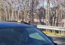 FOTOGRAFÍA. MADRID (REINO DE ESPAÑA), 27 DE NOVIEMBRE DE 2015. La Dirección General de Tráfico (DGT) recuerda la obligación de disponer de la baliza V-16 para señalizar averías y accidentes en carretera; la baliza V-16 conectada será el único medio legal de señalización de vehículos inmovilizados en España a partir del 1 de enero de 2026 y sustituirá a los triángulos. DGT/Lasvocesdelpueblo (Ñ Pueblo)