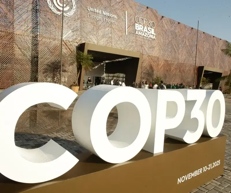 Declaración de Belém sobre Hambre, Pobreza y Acción Climática Centrada en las Personas FOTOGRAFÍA. BELÉM (BRASIL), 07 DE NOVIEMBRE DE 2025. El documento del llamado "COP30" del globalismo climático WOKE, "Declaración de Belém sobre Hambre, Pobreza y Acción Climática Centrada en las Personas (Belem Declaration on Hunger, Poverty and Human-Centered Climate Action)", ha sido frmado por Brasil, San Cristóbal y Nieves, Colombia, Sudán, Bielorrusia, Eslovenia, Guinea-Bissau, Corea del Norte, Ecuador, Uruguay, República del Congo, Alemania, Myanmar, Ruanda, Eslovaquia, Austria, España, Portugal, China, Dinamarca, Cabo Verde, Kirguistán, Zimbabue, Chile, Seychelles, República Dominicana, Mauritania, Guinea, Panamá, Reino Unido, Países Bajos, Cuba, Mozambique, Kazajistán, Haití, Unión Europea, Noruega, México, Malasia, Zambia, Etiopía, Indonesia, Perú y Francia. Lasvocesdelpueblo (Ñ Pueblo)