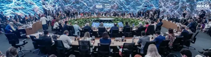 FOTOGRAFÍA. BELÉM (BRASIL), 07 DE NOVIEMBRE DE 2025. El documento del llamado "COP30" del globalismo climático WOKE, "Declaración de Belém sobre Hambre, Pobreza y Acción Climática Centrada en las Personas (Belem Declaration on Hunger, Poverty and Human-Centered Climate Action)", ha sido frmado por Brasil, San Cristóbal y Nieves, Colombia, Sudán, Bielorrusia, Eslovenia, Guinea-Bissau, Corea del Norte, Ecuador, Uruguay, República del Congo, Alemania, Myanmar, Ruanda, Eslovaquia, Austria, España, Portugal, China, Dinamarca, Cabo Verde, Kirguistán, Zimbabue, Chile, Seychelles, República Dominicana, Mauritania, Guinea, Panamá, Reino Unido, Países Bajos, Cuba, Mozambique, Kazajistán, Haití, Unión Europea, Noruega, México, Malasia, Zambia, Etiopía, Indonesia, Perú y Francia. Lasvocesdelpueblo (Ñ Pueblo)