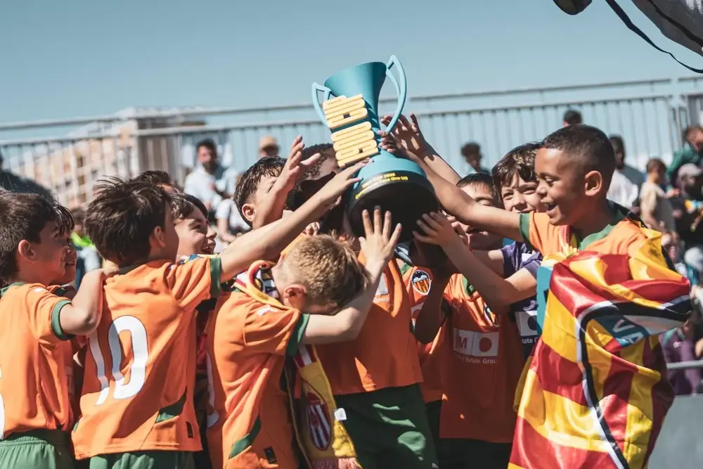 FOTOGRAFÍA. BARCELONA (CATALUÑA), 11 DE NOVIEMBRE DE 2025. Momento en el que la policía de Mannheim neutraliza al terrorista de Alemania. Lasvocesdelpueblo (Ñ Pueblo)