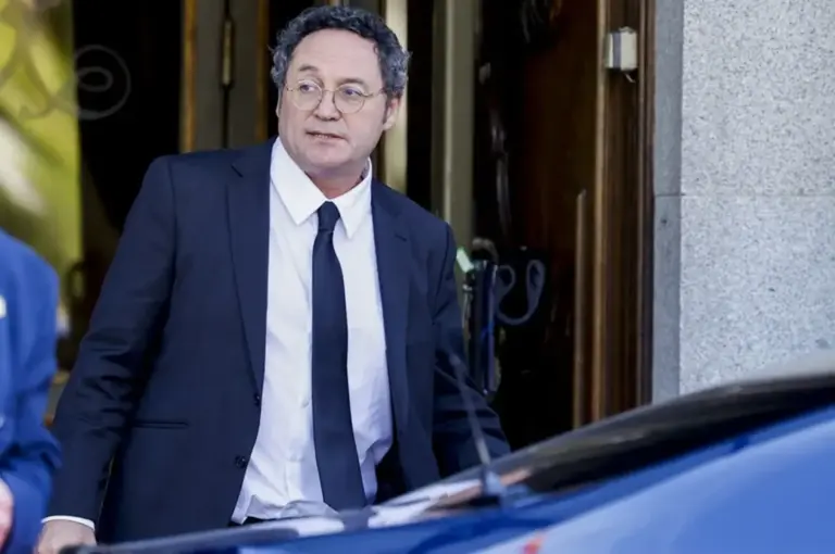 FOTOGRAFÍA. MADRID (REINO DE ESPAÑA), 12 DE NOVIEMBRE DE 2025. El acusado fiscal general del Estado, Álvaro García Ortiz, no responde a las acusaciones personadas en su juicio, incluida la que ejerce el abogado del marido de la presidente del Gobierno autonómico de la Comunidad de Madrid Isabel Natividad Díaz Ayuso, Alberto González Amador, a quien le ha reprochado tener una actuación «desleal» no con él, sino con el tribunal. Efe