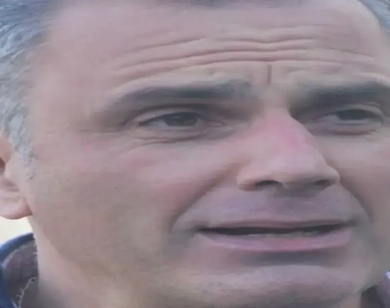 Un traidor se victimiza y VOX gana cohesión: Ortega Smith aislado sin influencia FOTOGRAFÍA. (GERONA) CATALUÑA (REINO DE ESPAÑA), 19 DE DICIEMBRE DE 2020. El secretario general del partido político VOX España, Francisco Javier Ortega Smith-Molina (Ortega Smith); y el candidato de esta formación política a la Presidencia del Govern de la Generalitat de Catalunya a las elecciones catalanas del 14F, Ignacio Garriga Vaz de Conceiçao, atienden la prensa este sábado desde Plaza Constitución de Gerona, convertida en "Plaza 1 de octubre" por parte del separatismo, en referencia al golpe de estado secesionista del 1 de octubre de 2017. Los sondeos sitúan ya a VOX en el Parlamento de Cataluña, con más de tres escaños, aunque se espera que los de Santiago Abascal Conde derroten las encuestas la noche electoral. Lasvocesdelpueblo (Ñ Pueblo)