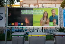 Una Cataluña empapelada señala a los «culpables» FOTOGRAFÍA. BARCELONA (CATALUÑA) REINO DE ESPAÑA, 11 DE NOVIEMBRE DE 2025. VOX lanza nueva campaña contra la violencia e inseguridad en Cataluña, vinculada a las políticas migratorias del Partido Popular (PP), Partido Socialista (PSOE/PSC) y separatismo (JxCat y ERC). La campaña incluye la instalación de vallas publicitarias con el mensaje "Con VOX tendrías barrios seguros" en distintos puntos del territorio catalán, así como una pegada de carteles en numerosos municipios con el mismo lema, con el objetivo de trasladar un mensaje de esperanza a todos los vecinos de Cataluña y erigirse como la única alternativa. Lasvocesdelpueblo (Ñ Pueblo)