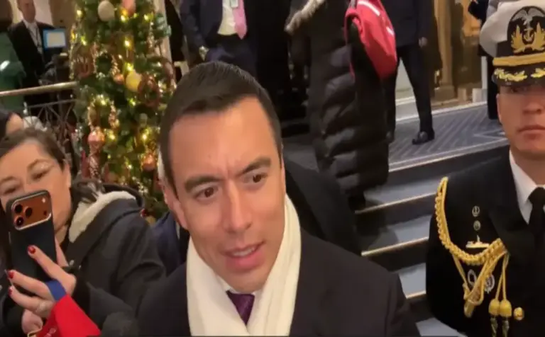 FOTOGRAFÍA. OSLO (NORUEGA), 10 DE DICIEMBRE DE 2025. El presidente de Ecuador, Daniel Roy Gilchrist Noboa Azín (Daniel Noboa), registrado hoy en Oslo, Noruego, tras la entrega del Premio Nobel por la paz 2025 a la opositora venezolana, María Corina Machado Parisca. Captura vídeo Efe/Lasvocesdelpueblo (Ñ Pueblo)