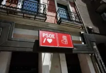 La Audiencia Nacional requiere al Partido Socialista todos los pagos en metálico FOTOGRAFÍA. MADRID (REINO DE ESPAÑA), 03 DE DICIEMBRE DE 2025. Detalle de una imagen de la fachada de la sede nacional del Partido Socialista (PSOE) en calle Ferraz 70 de Madrid, capital del Reino de España. Efe