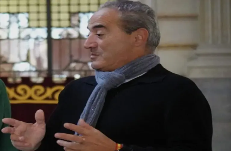 FOTOGRAFÍA. TARRAGONA (CATALUÑA) ESPAÑA, 20 DE ENERO DE 2026. Fuentes del CEP de VOX en la provincia de Tarragona han anunciado la noche de este martes el nombramiento de Pedro Sánchez como "nuevo vicecoordinador" de VOX en la ciudad de Tarragona, "reforzando su estructura orgánica y su implantación territorial, sumándose así al equipo de la coordinadora y portavoz en el Ayuntamiento de Tarragona Judith Gómez García". Lasvocesdelpueblo (Ñ Pueblo)