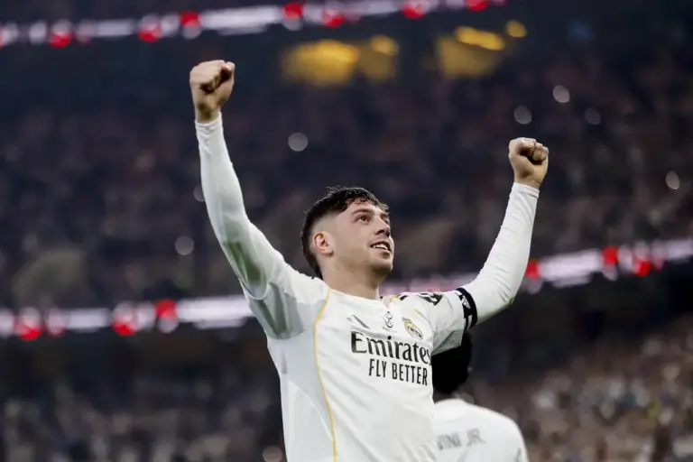 FOTOGRAFÍA. YEDA (ARABIA SAUDÍ), 08 DE ENERO DE 2026. El Real Madrid jugará la final de la Supercopa de España el domingo en Yeda (Arabia Saudí) ante el FC Barcelona tras imponerse en semifinales (1-2) a un Atlético de Madrid que acusó el gol antes de los dos minutos de Fede Valverde, que marcó un encuentro en el que los de Simeone dispusieron de más remates, pero sin el acierto necesario para, al menos, forzar los penaltis. Efe