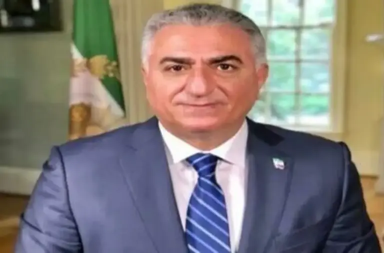 FOTOFRAFÍA. WASHINGTON (ESTADOS UNIDOS DE AMÉRICA, EEUU), 11 DE ENERO DE 2026. En la imagen, Reza Ciro Pahlaví (Reza Korosh Pahlavi), el príncipe e hijo del último "sah" de Persia (Irán), que reinó desde 1941 hasta el derrocamiento en 1979, Mohammad Reza Pahlaví. Lasvocesdelpueblo (Ñ Pueblo)