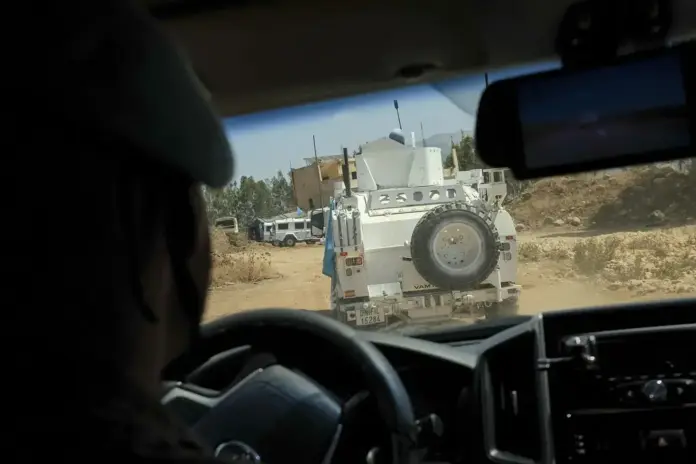 FOTOGRAFÍA. SUR DEL LÍBANO, 13 DE ENERO DE 2026. Israel abre fuego contra sospechosos de la ONU en el Líbano. Vista de un vehículo 'Lince' durante una patrulla de la misión de paz de la ONU (FINUL). Efe