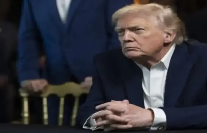 FOTOGRAFÍA. MAR-A-LAGO (FLORIDA) ESTADOS UNIDOS DE AMÉRICA, 03 DE ENERO DE 2026. El presidente de los Estados Unidos de América, (EEUU), Donald John Trump; junto al Secretario del Estado, Marco Antonio Rubio; el Secretario de Guerra, Peter Brian Hegseth; el Presidente del Estado Mayor Conjunto (CJCS) de EEUU quien asesora a Trump y al Secretario de Guerra, General John Daniel Caine (Razin); observan desde la sala de operaciones improvisada en el domicilio del presidente Trump de Mar-a-Lago (Florida) este sábado a la histórica y sin precedentes "Operación Resolución Absoluta (Operation Absolute Resolve)", ejecutada por parte de los agentes especiales de la Agencia antidrogas del mundo libre llamada Administración de Control de Drogas​ (DEA), en inglés Drug Enforcement Administration (DEA), en estrecha colaboración con las Fuerzas especiales de la Armada de los Estados Unidos de América (EEUU) que pone fin a la dictadura socialista en Venezuela con la captura del «el dictador y terrorista Nicolás Maduro Moros", quien ha sido "finalmente ha sido derrocado en Venezuela", capturado y trasladado a EEUU para que responda ante la Justicia estadounidense por sus crímenes contra las libertades civiles en Venezuela y contra el pueblo estadounidense, por su actuación como líder del grupo narcoterrorista Cartel de los Soles. Lasvocesdelpueblo (Ñ Pueblo)