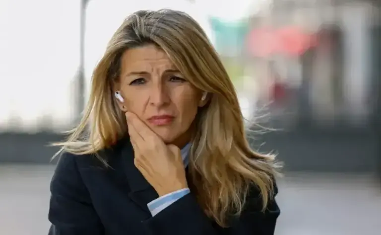 FOTOGRAFÍA. MADRID (ESPAÑA), 12 DE DICIEMBRE DE 2025. Carta de renuncia de Yolanda Díaz Pérez. En la imagen, la vicepresidente segunda del Gobierno de coalición de España y exlíder de la coalición de ultraizquierda SUMAR, Yolanda Díaz Pérez. Efe