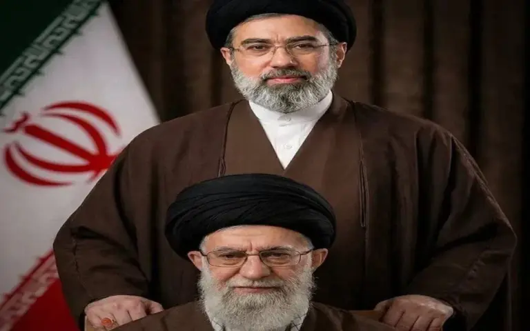 FOTOGRAFÍA. TEHERÁN (PERSIA), FECHA Y LUGAR RELACIONADOS CON LA INFORMACIÓN, 08 DE MARZO DE 2026. El Ayatolá Mojtabá Hoseiní Jameneí nombrado líder temporal de Irán. El hijo del eliminado Alí Hoseiní Jamenei (Alí Khamenei), Mojtabá Hoseiní Jameneí (Mojtaba Khamenei) -Mashhad, 8 de septiembre de 1969- ha sido nombrado como el líder supremo temporal de Irán, quien la cuenta atrás de su eliminación inició este mismo domingo de su nombramiento. Lasvocesdelpueblo (Ñ Pueblo)