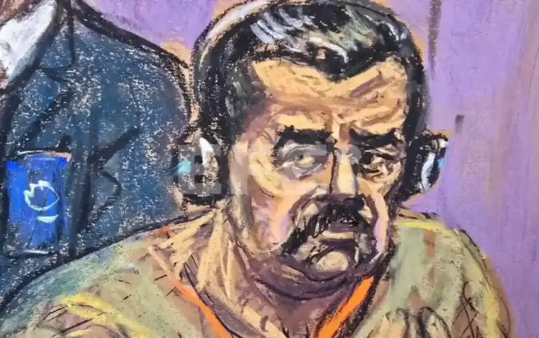 FOTOGRAFÍA. NUEVA YORK (ESTADOS UNIDOS DE AMÉRICA, EEUU), 26 DE MARZO 2026.- Detalle de una imagen de un dibujo realizado por la artista Jane Rosenberg donde aparece el exdictador comunista y chavista, depuesto de Venezuela, Nicolás Maduro Moros, en una audiencia este jueves 26 de marzo de 2026, en un tribunal federal en Nueva York (Estados Unidos de América, EEUU). El juez encargado del caso contra el exdictador Nicolás Maduro Moros y su esposa, Cilia Adela Flores de Maduro (Cilia Flores), descartó desestimar su caso "porque sería tomar una medida demasiado seria". Efe