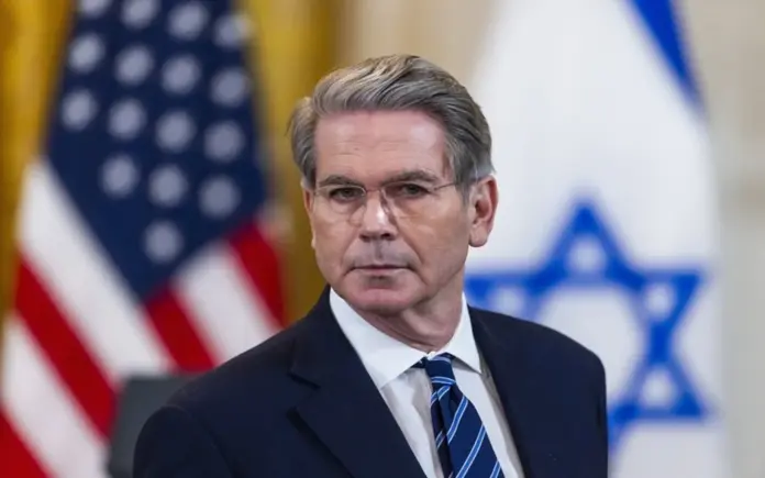 Scott Bessent, EEUU FOTOGRAFÍA. WASHINGTON (ESTADOS UNIDOS DE AMÉRICA), 26 DE MARZO DE 2025. Bessent dice que Pedro Sánchez pone vidas estadounidenses en riesgo y España debe pagar. El secretario del Tesoro de los Estados Unidos de América (EEUU), Scott Kenneth Homer Bessent (Scott Bessent). Efe