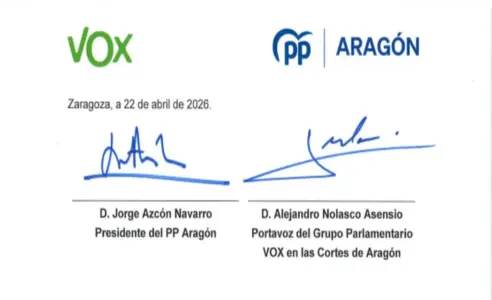 FOTOGRAFÍA. ZARAGOZA (ARAGÓN) ESPAÑA, 22 DE ABRIL DE 2026. Texto del Acuerdo de Gobierno VOX-PP en Aragón. El presidente del PP de Aragón, Jorge Antonio Azcón Navarro (Jorge Azcón), y el miembro del Comité Ejecutivo Nacional (CEN) de VOX y candidato a la Presidencia, Alejandro Nolasco Asensi, han anunciado este miércoles en una comparecencia conjunta que ambos partidos han llegado a un acuerdo para la investidura de Azcón como presidente de la comunidad. Lasvocesdelpueblo (Ñ Pueblo)