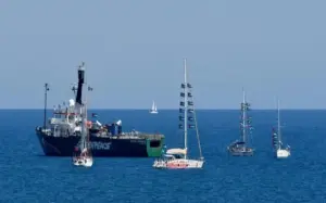 FOTOGRAFÍA. AGUAS DE GRECIA, 29 DE ABRIL DE 2026. Tzáhal intercepta la flotilla de Hamás en Peloponeso y advierte: Están obligados a cambiar su rumbo. Las embarcaciones que participan en la Global Sumud Flotilla (Flotimma Global Sumud) del grupo terrorista islamofascista gazati Hamás ISIS. Efe