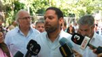 FOTOGRAFÍA. BARCELONA (CATALUÑA) ESPAÑA, 23 DE MAYO DE 2026. El secretario general anuncia un éxito de VOX en las municipales de 2027. El número dos de VOX y presidente del Grupo Parlamentario en el Parlamento de Cataluña, Ignacio Garriga Vaz de Conceiçao, junto al presidente del Grupo Municipal en el Ayuntamiento de Barcelona, Gonzalo de Oro-Pulido Plaza; el diputado por Barcelona al Congreso de los Diputados, Juan José Aizcorbe Torra; entre otros, participa en Barbacoas del Parque de Trinitat Vella, ciudad de Barcelona, en una botifarrada popular que organiza el Comité Ejecutivo Provincial (CEP) de VOX en la provincia de Barcelona. Lasvocesdelpueblo (Ñ Pueblo)
