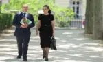 FOTOGRAFÍA. MADRID (ESPAÑA), 22 DE MAYO DE 2026. El jefe de la Delegación de VOX en el Parlamento Europeo, Abogado del Estado y jefe de los servicios jurídicos de VOX, Jorge Buxadé Villalba; junto a la letrada y coordinadora jurídica nacional de VOX, Marta Asunción Castro Fuertes; ha comparecido este viernes ante los medios de comunicación tras la vista celebrada en la Sala de lo Contencioso-Administrativo del Tribunal Supremo sobre las medidas cautelares solicitadas por la formación contra el decreto de regularización extraordinaria de inmigrantes aprobado por el Gobierno de España. Lasvocesdelpueblo Ñ (Pueblo)