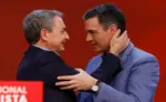 FOTOGRAFÍA. ESPAÑA, AÑO 2026. El expresidente del Gobierno de España y exsecretario general del Partido Socialista (PSOE), José Luis Rodríguez Zapatero; junto al presidente del Gobierno de España y secretario general del PSOE, Pedro Sánchez Pérez-Castejón (d), durante un acto de la formación socialista. Efe