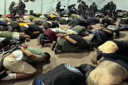 FOTOGRAFÍA. ASDOD (DISTRITO SUR DE ISRAEL) ISRAEL, 20 DE MAYO DE 2026. El ministro de Seguridad Nacional de Israel y presidente del partido patriota israelí "Otzma Yehudit", Itamar Ben-Gvi, ha puesto fin a la fiesta de los más de 400 asaltantes flotilleros de Hamás con una acogida merecida: prisión, ni sándwich ni, refresco ni mantas ni, ni colchón, pero sí con música especial -el himno nacional de Israel-, de rodillas boca abajo o en posición fecal. Captura vídeo señal ministro Itamar Ben-Gvi/Lasvocesdelpueblo (Ñ pueblo)