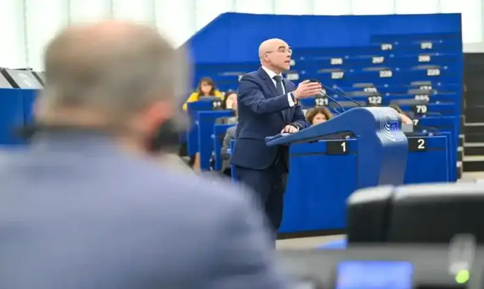 FOTOGRAFÍA. ESTRASBURGO (FRANCIA), 02 DE JUNIO DE 2026. Buxadé lleva la corrupción del PSOE y Gobierno a Europa. El jefe de la delegación de VOX en el Parlamento Europeo, Jorge Buxadé Villalba. Lasvocesdelpueblo (Ñ Pueblo)