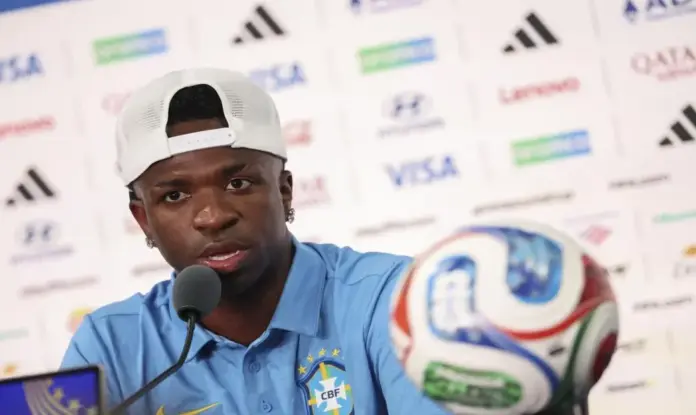 5 claves Día 3 Mundial 2026 Haití regresa 52 años después, Brasil sin o con Neymar, Vinícius José Paixão de Oliveira Júnior Vinicius Jr FOTOGRAFÍA. EAST RUTHERFORD (NUEVA JERSEY) ESTADOS UNIDOS DE AMÉRICA, 12 DE JUNIO DE 2026. 5 claves Día 3 Mundial 2026: Haití regresa 52 años después, Brasil sin o con Neymar. El futbolista brasileño Vinícius José Paixão de Oliveira Júnior "Vinicius Jr", durante la rueda de prensa previa al choque contra Marruecos, en East Rutherford, en el Estado de Nueva Jersey, Estados Unidos de América, EEUU. Efe