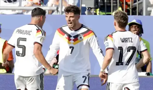 FOTOGRAFÍA. FOXBOROUGH (ESTADO DE MASSACHUSETTS) ESTADOS UNIDOS DE AMÉRICA, EEUU, 29 DE JUNIO DE 2026. Si quedas eliminado contra Paraguay es que algo va mal en nosotros. De la alegría a la tristeza. Kai Havertz (c) anotó el empate de Alemania 1-1 ante Paraguay en el juego de dieciseisavos de final del Mundial 2026. Efe