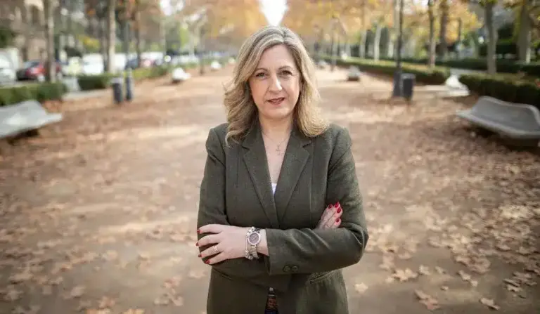 FOTOGRAFÍA. GRANADA (ANDALUCÍA) ESPAÑA, 10 DE JUNIO DE 2026. Caos en la licitación de Atención Infantil temprana en Granada. La diputada electa por Granada del Grupo Parlamentario de VOX en el Parlamento de Andalucía, Beatriz Sánchez Agustino. Lasvocesdelpueblo (Ñ Pueblo) 