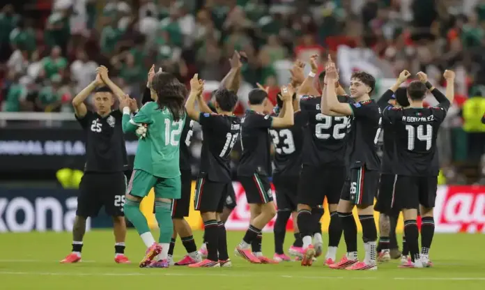 Claves Día 9 del Mundial 2026 México en dieciseisavos y Brasil sin Neymar FOTOGRAFÍA. GUADALAJARA (MÉXICO), 18 DE JUNIO DE 2026. Claves Día 9 del Mundial 2026: México en dieciseisavos y Brasil sin Neymar. Los jugadores mexicanos celebran al final del partido del Grupo A en la Copa Mundial de la FIFA 2026 entre México y Corea del Sur en el Estadio Akron en Guadalajara, México. Efe