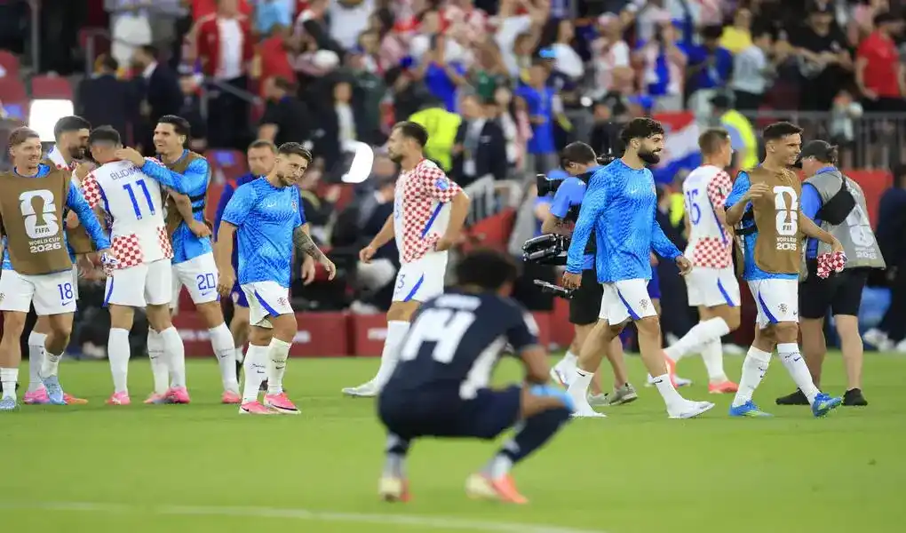 FOTOGRAFÍA. TORONTO (CANADÁ), 23 DE JUNIO DE 2026. Croacia sobrevive y elimina a Panamá 0-1. Jugadores de Croacia celebran el apretado triunfo por 0-1 sobre Panamá en partido jugado en el estadio BMO en Toronto. Efe