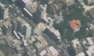 FOTOGRAFÍA. BEIRUT (LÍBANO), 14 DE JUNIO DE 2026. Israel destruye un cuartel general de Hezbollah en Beirut. El Ejército israelí Tzáhal responde a los varios ataques de los últimos días del grupo terrorista proxy del régimen terrorista ayatolá, Hezbolá, en el norte de Israel con un ataque selectivo  Dahiya "Dahie" (Beirut), en la capital del Líbano. Lasvocesdelpueblo (Ñ Pueblo)