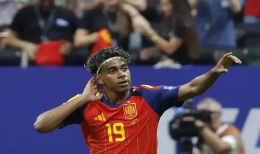 FOTOGRAFÍA. ATLANTA (ESTADO DE GEORGIA) ESTADOS UNIDOS DE AMÉRICA, EEUU, 21 DE JUNIO DE 2026. España se reencuentra con sí misma ante Arabia Saudí 4-0. El delantero de la selección española Lamine Yamal celebra el primer gol del partido del Mundial 2026 entre España y Arabia Saudí, este domingo en Atlanta. Efe