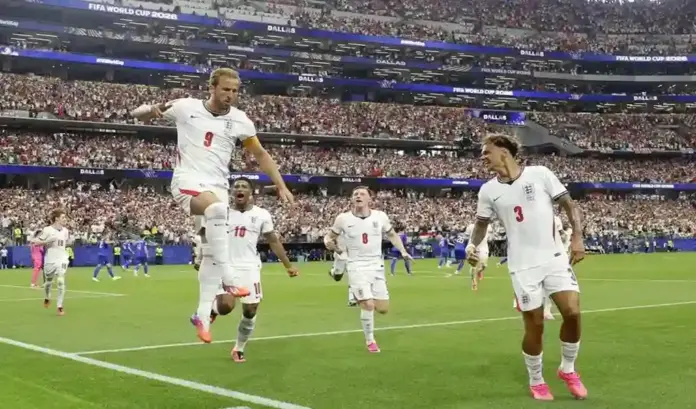 Inglaterra acaba con la resistencia de Croacia 4-2 (1) FOTOGRAFÍA. ARLINGTON (ESTADOS UNIDOS DE AMÉRICA, EEUU), 17 DE JUNIO DE 2026. Inglaterra acaba con la resistencia de Croacia 4-2. Harry Kane (i) de Inglaterra celebra un gol de penalti en un partido del grupo L del Mundial de la FIFA 2026. Efe