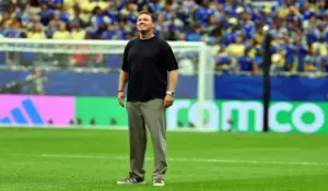 FOTOGRAFÍA. HOUSTON (ESTADO DE TEXAS) ESTADO UNIDOS DE AMÉRICA, EEUU, 14 DE JUNIO DE 2026. Nagelsmann: Fue un gran comienzo de Alemania, mundial 2026. El seleccionador alemán, Julian Nagelsmann, reacciona tras el partido de la fase de grupos de la Copa Mundial de la FIFA 2026 entre Alemania y Curazao, en Houston (EEUU). Efe