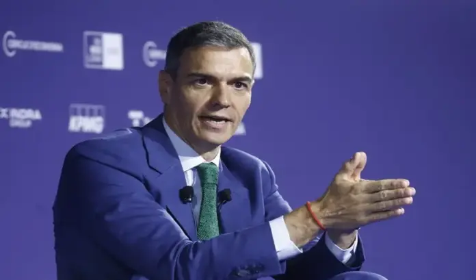 FOTOGRAFÍA. BARCELONA (CATALUÑA) ESPAÑA, 03 DE JUNIO DE 2026. El presidente del Gobierno de España y secretario general del Partido Socialista (PSOE), Pedro Sánchez Pérez-Castejón; este mediodía al Palau de Congressos de Catalunya, en la ciudad de Barcelona, donde participa en la reunión anual del Cercle d'Economía. Efe