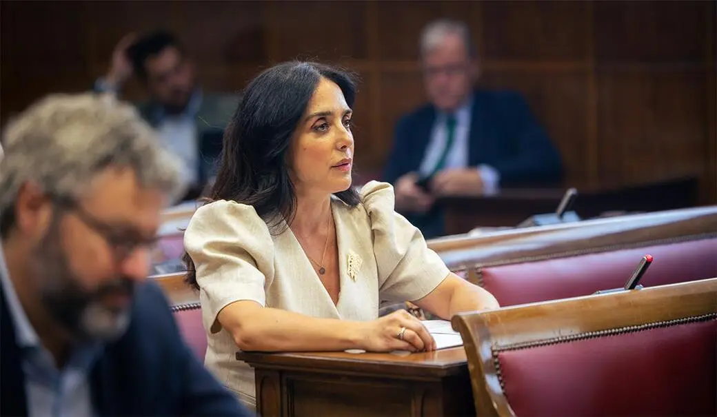 FOTOGRAFÍA. MADRID (ESPAÑA), 16 DE JUNIO DE 2026. VOX interroga a Mercedes González ante presunta traición: La UCO es el último bastión contra la corrupción. La senadora de VOX por Andalucía, Paloma Gómez Enríquez. Lasvocesdelpueblo (Ñ Pueblo)