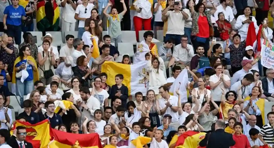FOTOGRAFÍA. BARCELONA (CATALUÑA) ESPAÑA, 09 DE JUNIO DE 2026. León XIV pide a Cataluña dejarse iluminar por el Evangelio. Una fiesta de fe y unión en el en el Estadio Olímpico de Barcelona, segunda etapa del Viaje Apostólico de Leon XIV a España. Lasvocesdelpueblo (Ñ Pueblo)