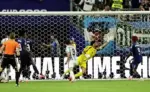 FOTOGRAFÍA. MIAMI (ESTADOS UNIDOS DE AMÉRICA EEUU), 03 DE JULIO DE 2026. Argentina tumba la resistencia de Cabo Verde y pasa a los octavos 3-2. Detalle de la acción del gol definitivo con el que Argentina le ganó 3-2 a Cabo Verde el partido por los dieciseisavos de final del Mundial 2026 jugado en Miami (Estados Unidos de América, EEUU). Efe