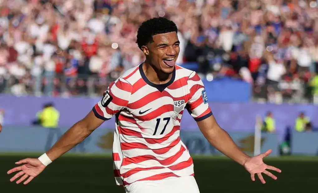 FOTOGRAFÍA. SAN FRANCISCO (ESTADO DE CALIFORNIA) ESTADOS UNIDOS DE AMÉRICA EEUU, 01 DE JULIO DE 2026. EEUU sella el billete para los octavos ante Bosnia y Herzegovina 2-0. Malik Tillman anotó el segundo gol de Estados Unidos ante Bosnia y Herzegovina en partido del Mundial 2026 jugado en San Francisco. Efe