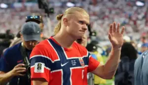 FOTOGRAFÍA. MIAMI (ESTADO DE FLORIDA) ESTADOS UNIDOS DE AMÉRICA, EEUU, 11 DE JULIO DE 2026. Soñar con jugar torneos importantes con la camiseta noruega. Erling Braut Haaland (Erling Haaland), de Noruega, reacciona al finalizar un partido de cuartos de final del Mundial de la FIFA 2026 entre Noruega e Inglaterra en el estadio Hard Rock en Miami (Estado de Florida) Estados Unidos de América, EEUU. Efe