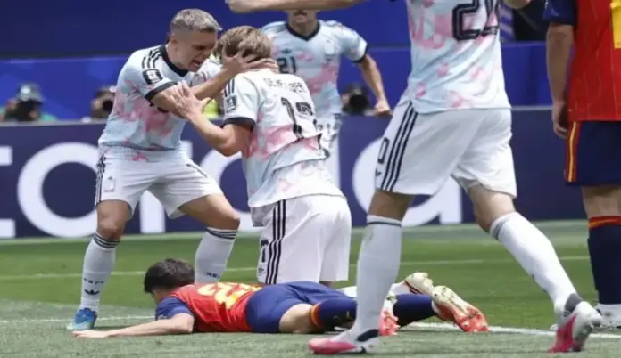 España-Bélgica 1-1 en el marcador al descanso FOTOGRAFÍA. INGLEWOOD (ESTADO DE CALIFORNIA) ESTADOS UNIDOS DE AMÉRICA, EEUU, 10 DE JULIO DE 2026. España-Bélgica: 1-1 en el marcador al descanso. El belga Charles De Ketelaere celebra el gol del empate durante el partido de cuartos de final en Inglewood (Estado de California) Estados Unidos de América, EEUU. Efe