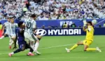 FOTOGRAFÍA. MIAMI (ESTADOS UNIDOS DE AMÉRICA EEUU), 03 DE JULIO DE 2026. Messi iguala ante Cabo Verde sus siete goles de Catar 2022. Secuencia del gol de Lionel Messi, que tiene ganando a Argentina ante Cabo Verde en el partido de dieciseisavos de final en Miami (Estados Unidos de América, EEUU). Efe