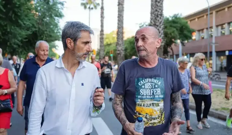 FOTOGRAFÍA. BARCELONA (CATALUÑA) ESPAÑA, 17 DE JULIO DE 2026. Oro-Pulido: Recuperemos el orden en Barcelona. Gonzalo de Oro-Pulido Plaza. Lasvocesdelpueblo (Ñ Pueblo)