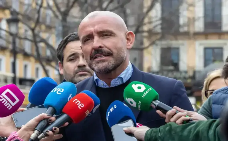 FOTOGRAFÍA. MADRID (ESPAÑA), FECHA RELACIONADA CON EL CONTENIDO: 19 DE JULIO DE 2026. PP: Los españoles estamos al albur de dictadorzuelos de Pedro Sánchez. El vicesecretario de Educación e Igualdad del Partido Popular (PP) y diputado por Madrid al Congreso de los Diputados, Jaime Miguel de los Santos González (Jaime de los Santos). Efe