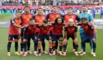 FOTOGRAFÍA. INGLEWOOD (ESTADO DE CALIFORNIA) ESTADOS UNIDOS DE AMÉRICA EEUU, 02 DE JULIO DE 2026. Portugal-España: Pedro Porro en el lateral derecho en lugar de Marcos Llorente. Jugadores de España forman este jueves, en un partido por los dieciseisavos de final del Mundial de la FIFA 2026 entre España y Austria en el estadio SoFi en Los Ángeles (Estados Unidos). Efe