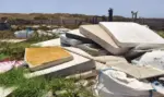 FOTOGRAFÍA. TABARCA (ALICANTE) ESPAÑA, 14 DE JULIO DE 2026. VOX exige duplicar las boyas de fondeo en la isla de Tabarca. El Grupo Parlamentario VOX en las Cortes Valencianas, junto a sus representantes municipales en Alicante y Santa Pola, ha desarrollado hoy una jornada de inspección técnica en la isla de Tabarca. Lasvocesdelpueblo (Ñ Pueblo)